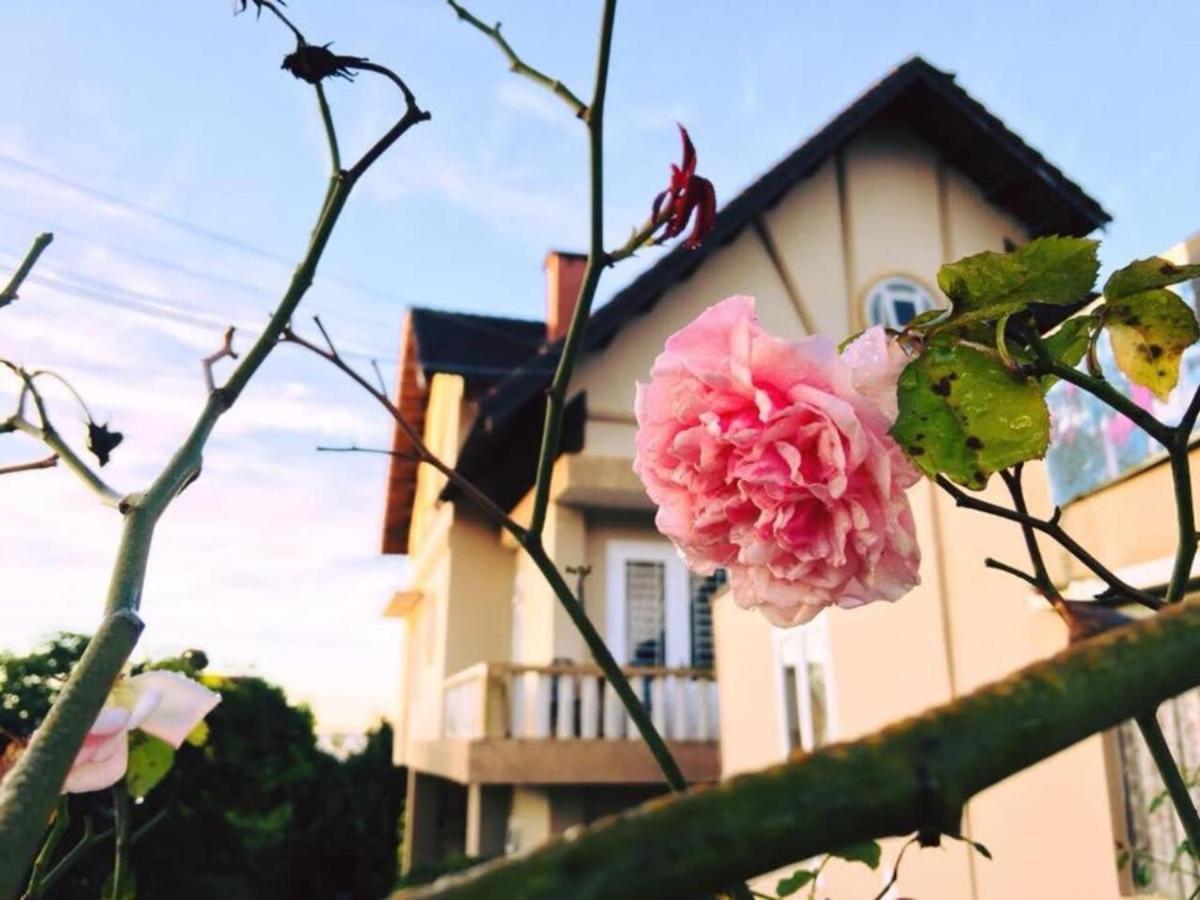 Lam Vien Garden Villa - Homestay Dalat Bagian luar foto